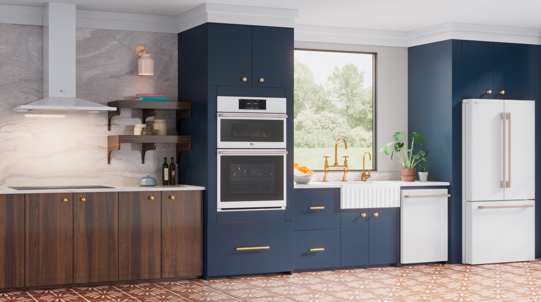 The 'Vibe Setter' interface allows users to customize their kitchen design by selecting 'Finish' and 'Vibe' for LG Studio appliances.